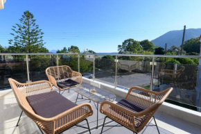 Moments Apartment A2 walking distance to the beach!